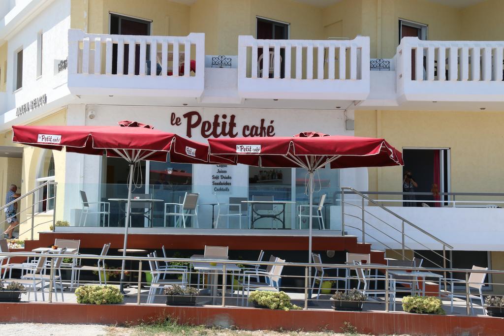 Arlen Beach Hotel Hersonissos  Exterior photo